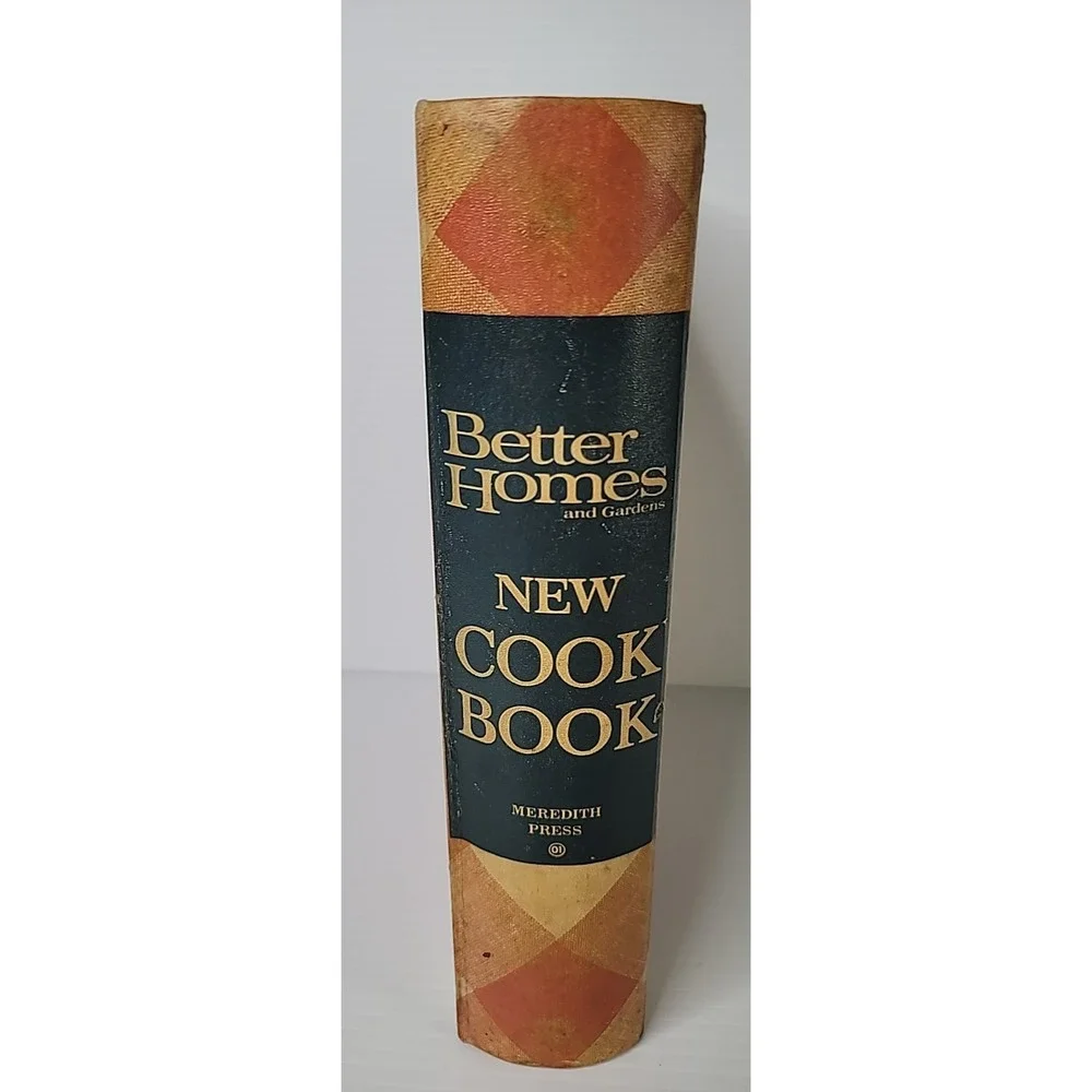 1968 Meredith Press Better Homes & Gardens New‎ Cook Book Hard Cover Binder